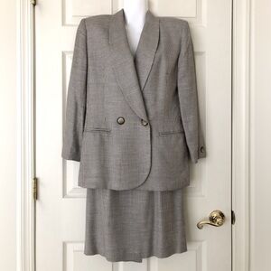 Jones New York Petite Double-Breasted Plaid Skirt Suit Size 8P